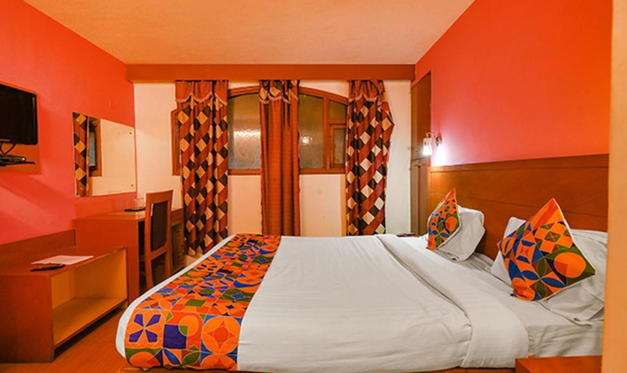 Fabhotel Khems Shoram Palace Road Ooty Exterior foto